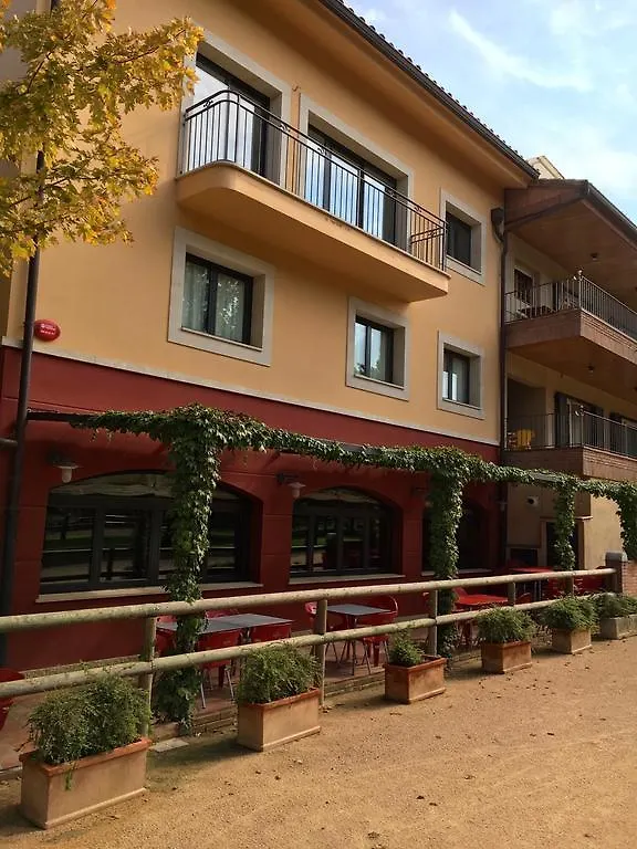 Konukevi Hostal El Carril Llagostera
