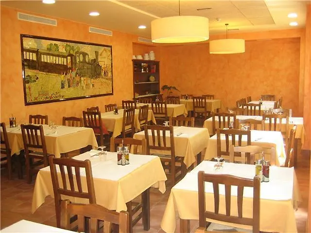 Hostal El Carril Llagostera Konukevi